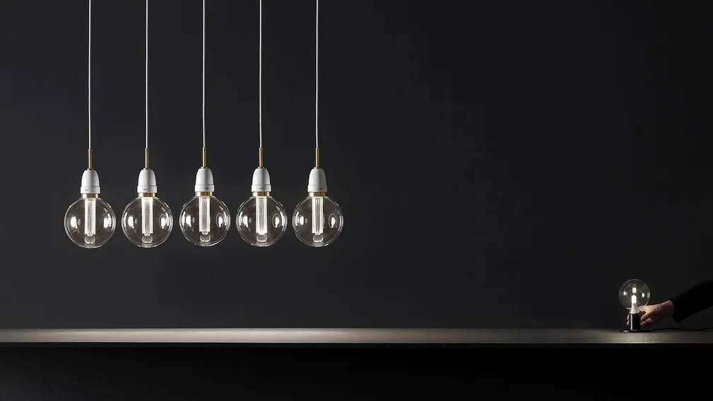 Lampada a sospensione Ottowatt di Vesoi