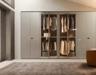 Armadio con ante battenti Anteprima in laccato lucido Gris Beige di Presotto