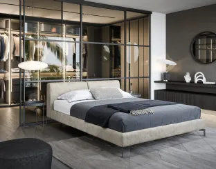 Letto in tessuto imbottito Margot di Novamobili