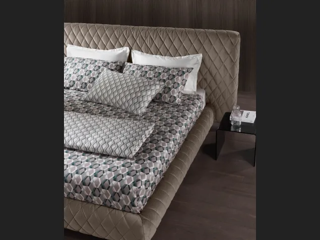 Letto in tessuto trapuntato con box contenitore Why Not Canto di Altrenotti