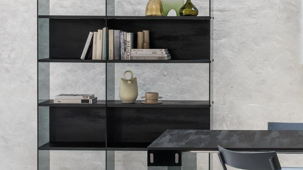 Libreria componibile divisoria in vetro e laminato Byblos di Pezzani