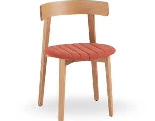 Sedia in legno Maya di Midj