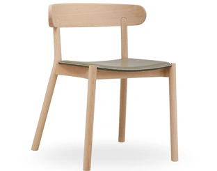 Sedia in legno Montera di Midj