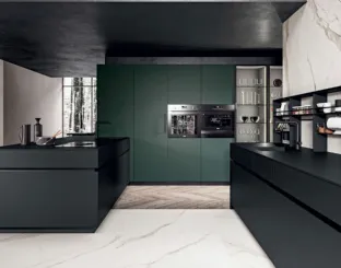 Cucina Moderna Area 22 30° con penisola in laccato opaco di Dibiesse