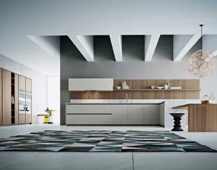 Cucina Moderna Area 22 Gola con penisola in laccato e noce canaletto con top in marmo di Dibiesse